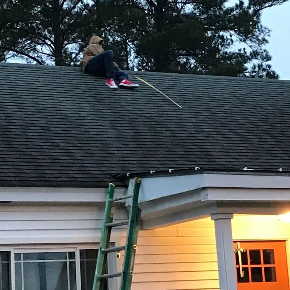 Meet your Posher, Chris - Picture 1 of 1